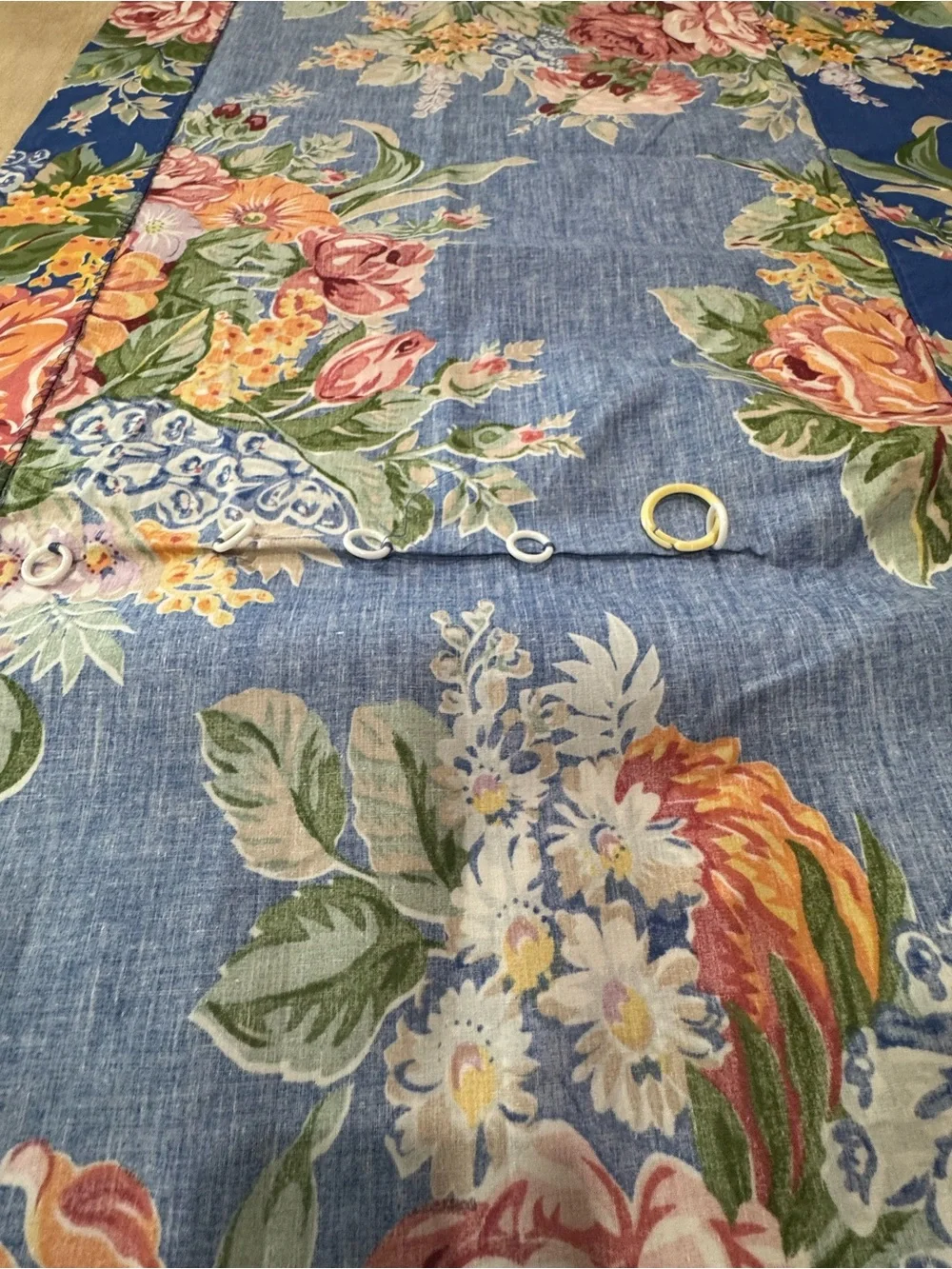 Ralph Lauren 86” Melissa Blue Rod Pocket Drapes (4)Tie backs (4) Valance (1)